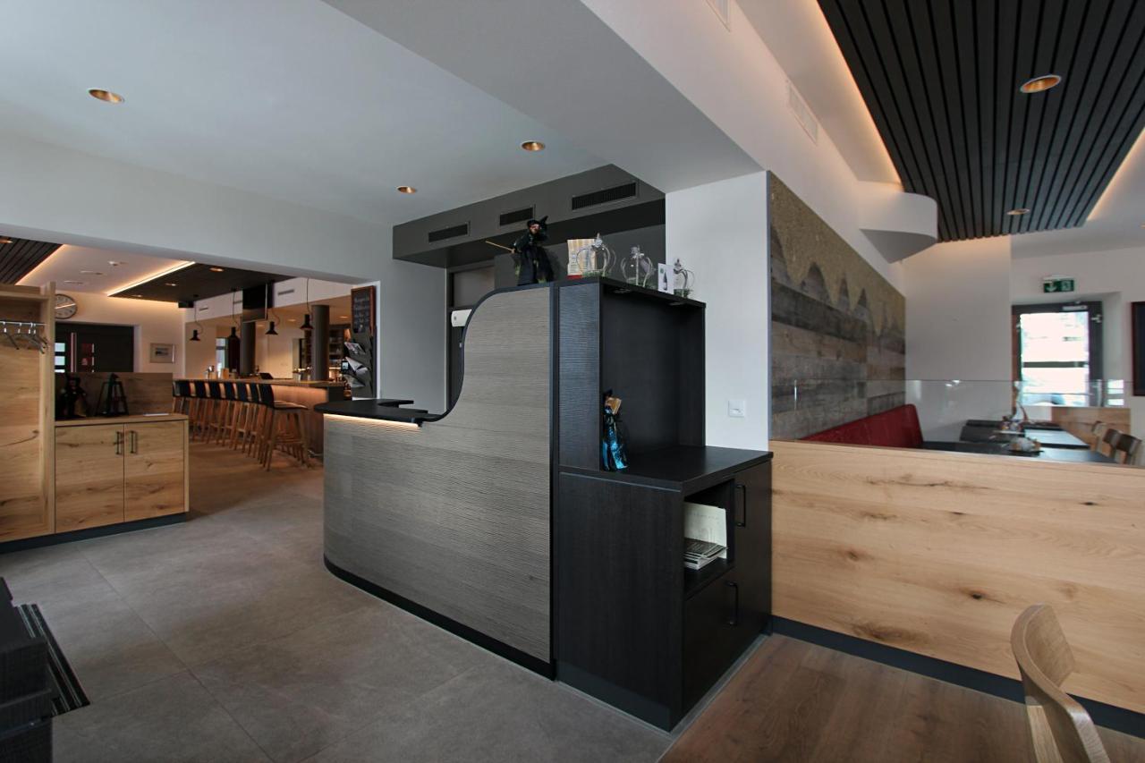 Hotel Blattnerhof Blatten bei Naters Luaran gambar