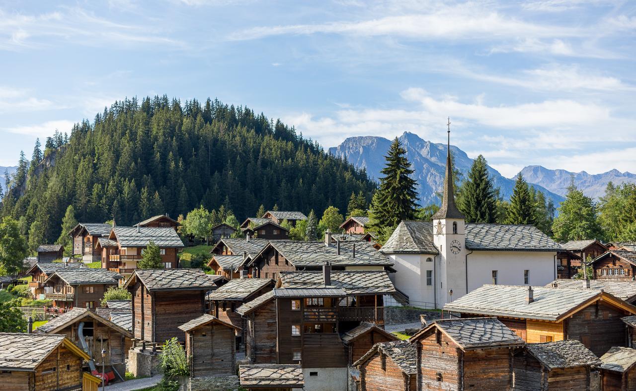 Hotel Blattnerhof Blatten bei Naters Luaran gambar