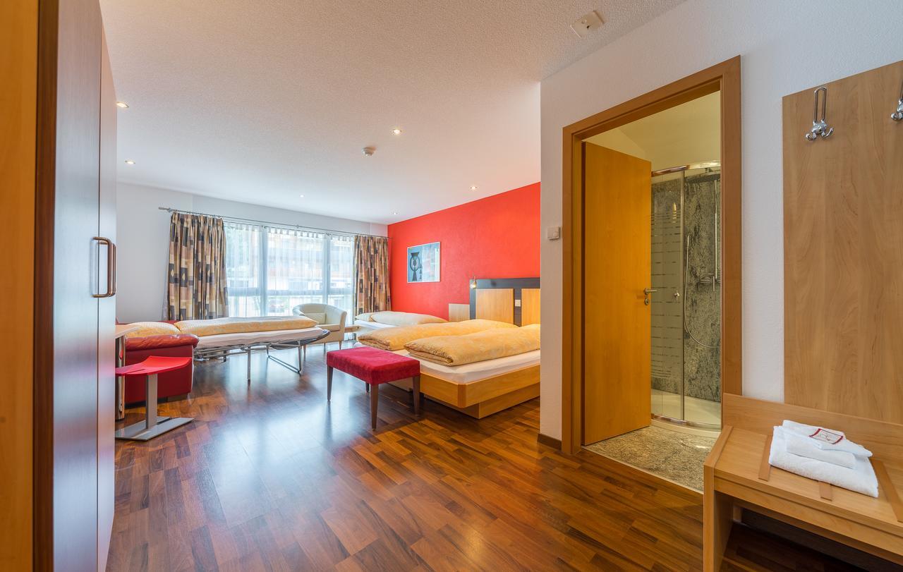 Hotel Blattnerhof Blatten bei Naters Luaran gambar