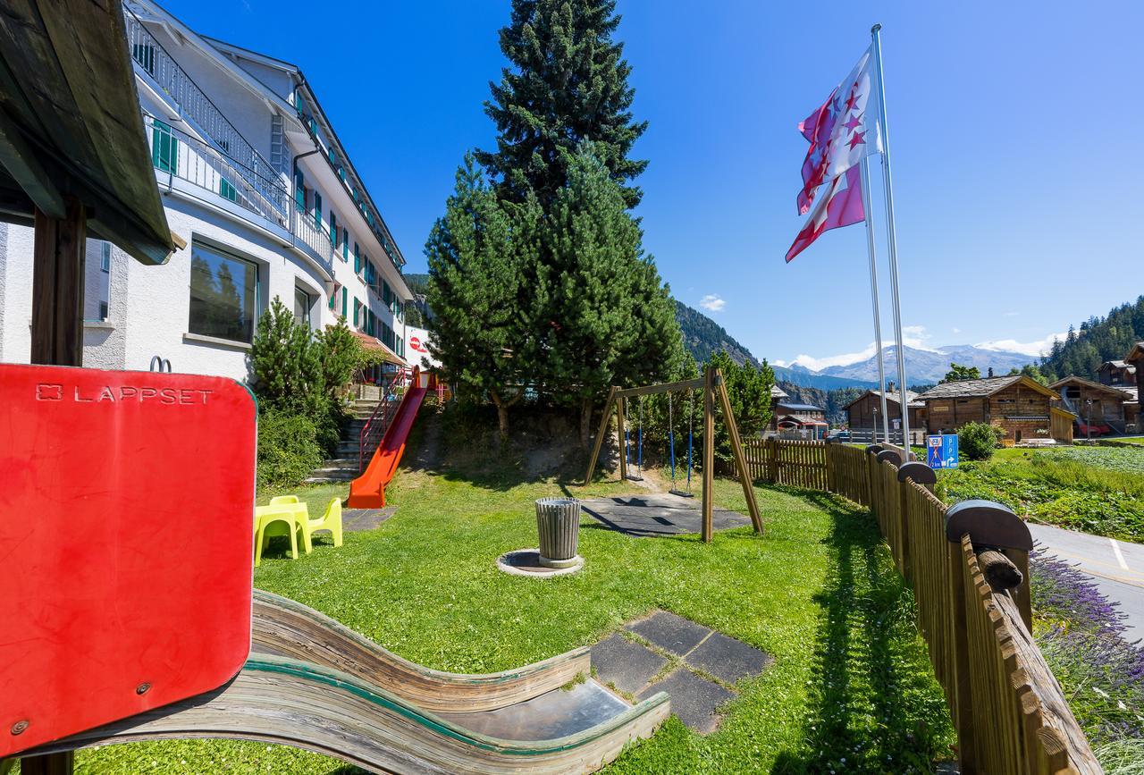 Hotel Blattnerhof Blatten bei Naters Luaran gambar